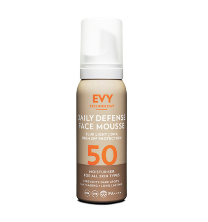 DAILY DEFENCE MOUSSE SPF 50